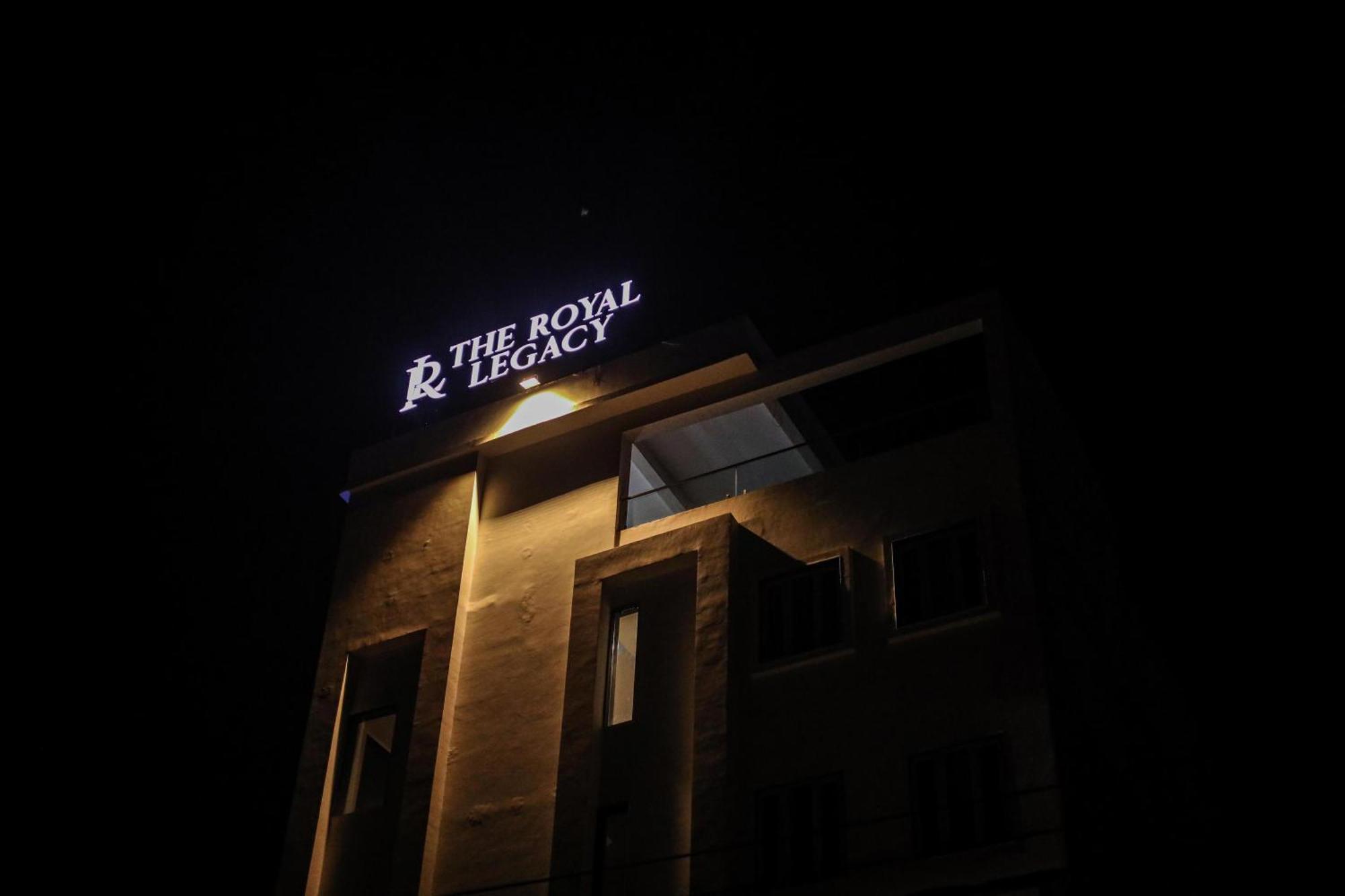 Hotel The Royal Legacy Lucknow Exterior foto