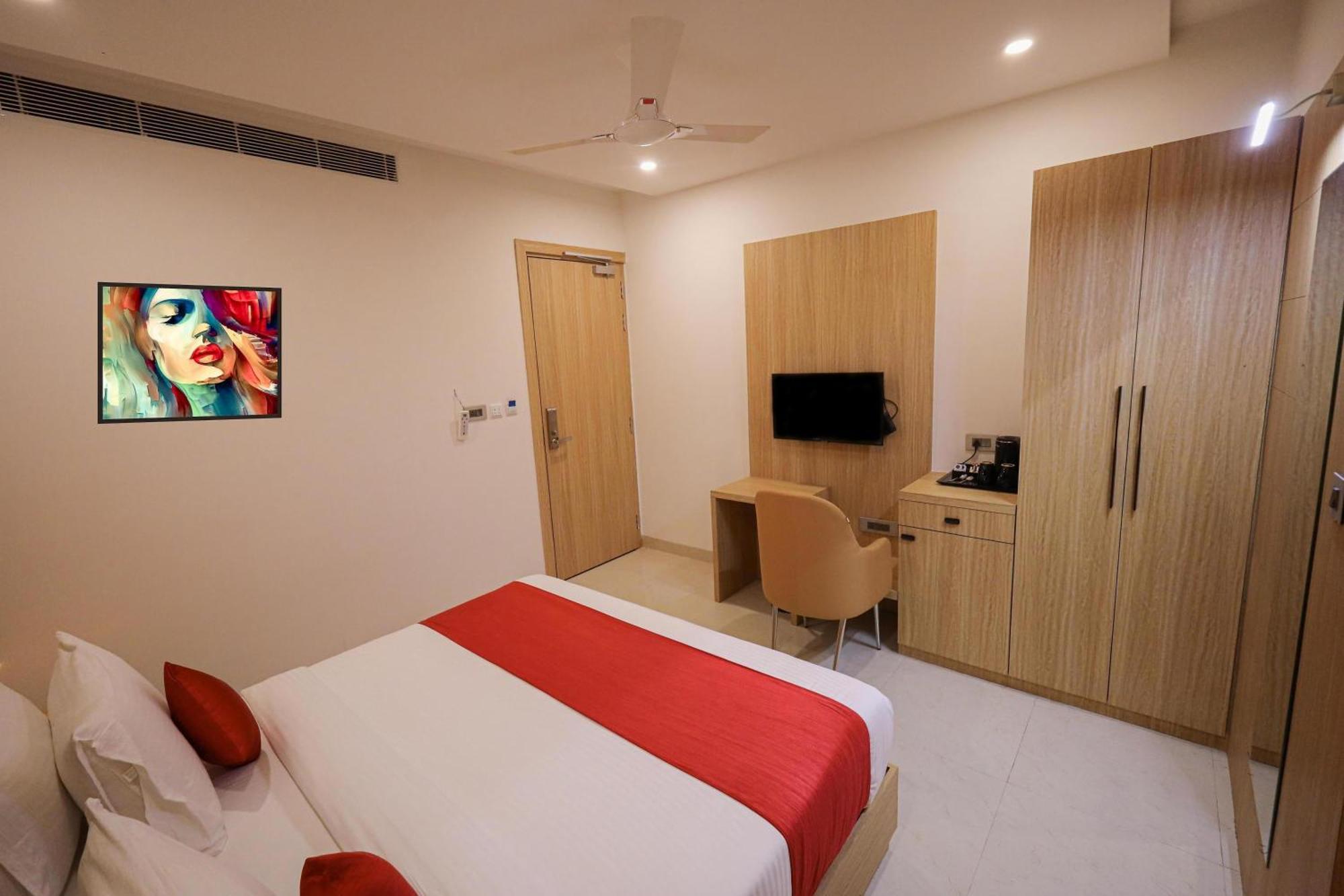Hotel The Royal Legacy Lucknow Exterior foto